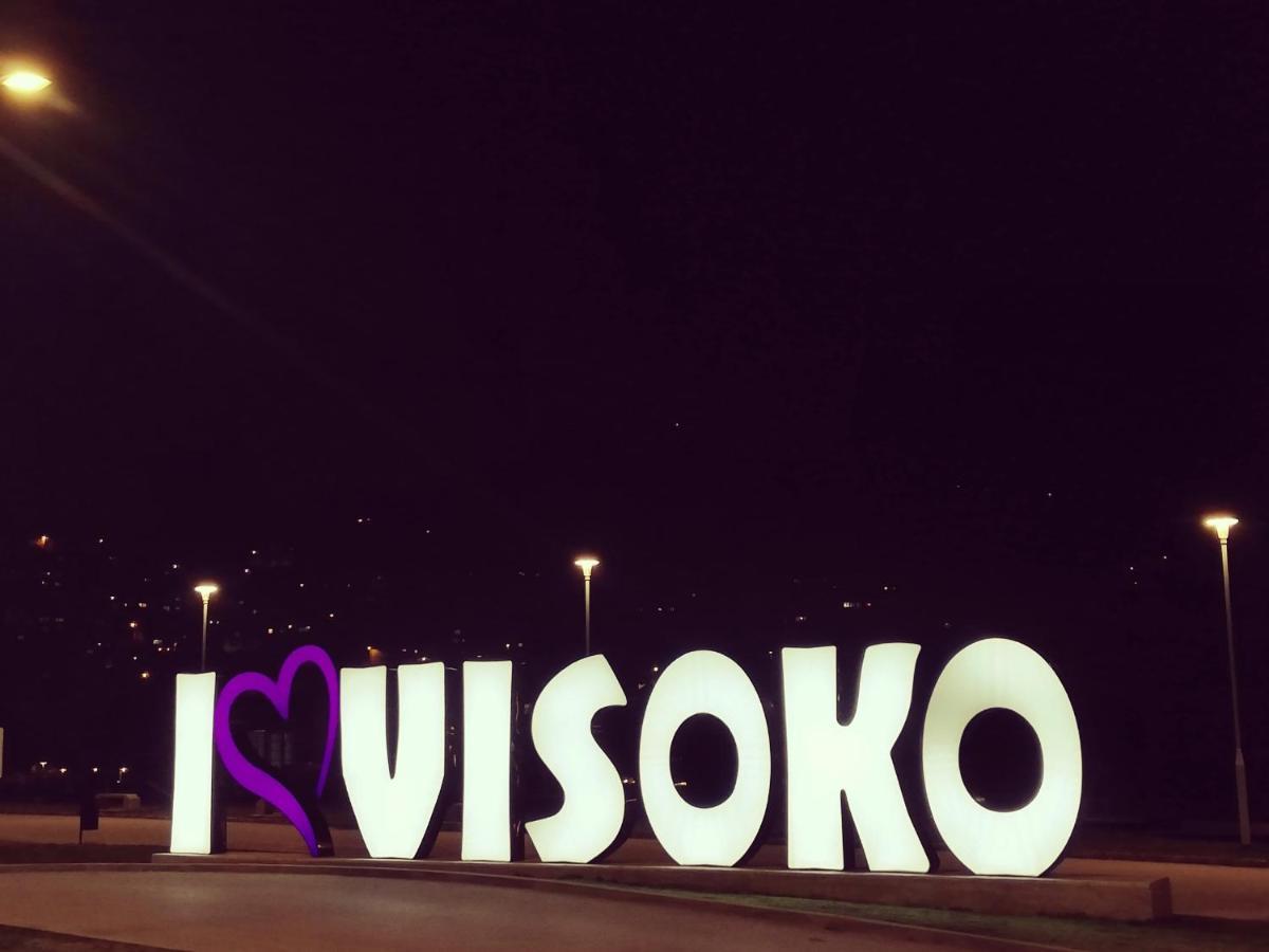 Obiteljski Apartman Borovi Visoko Luaran gambar