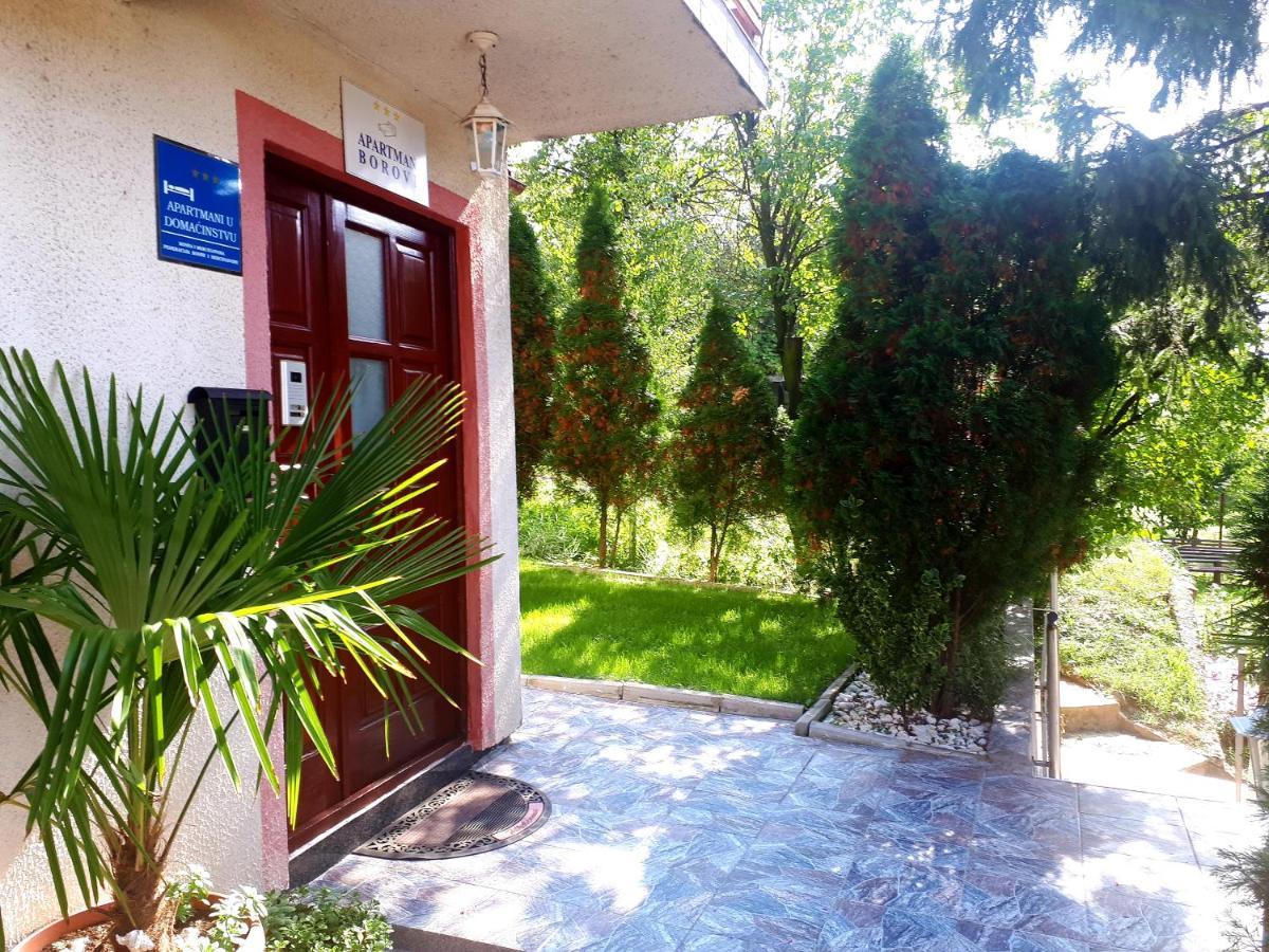 Obiteljski Apartman Borovi Visoko Luaran gambar