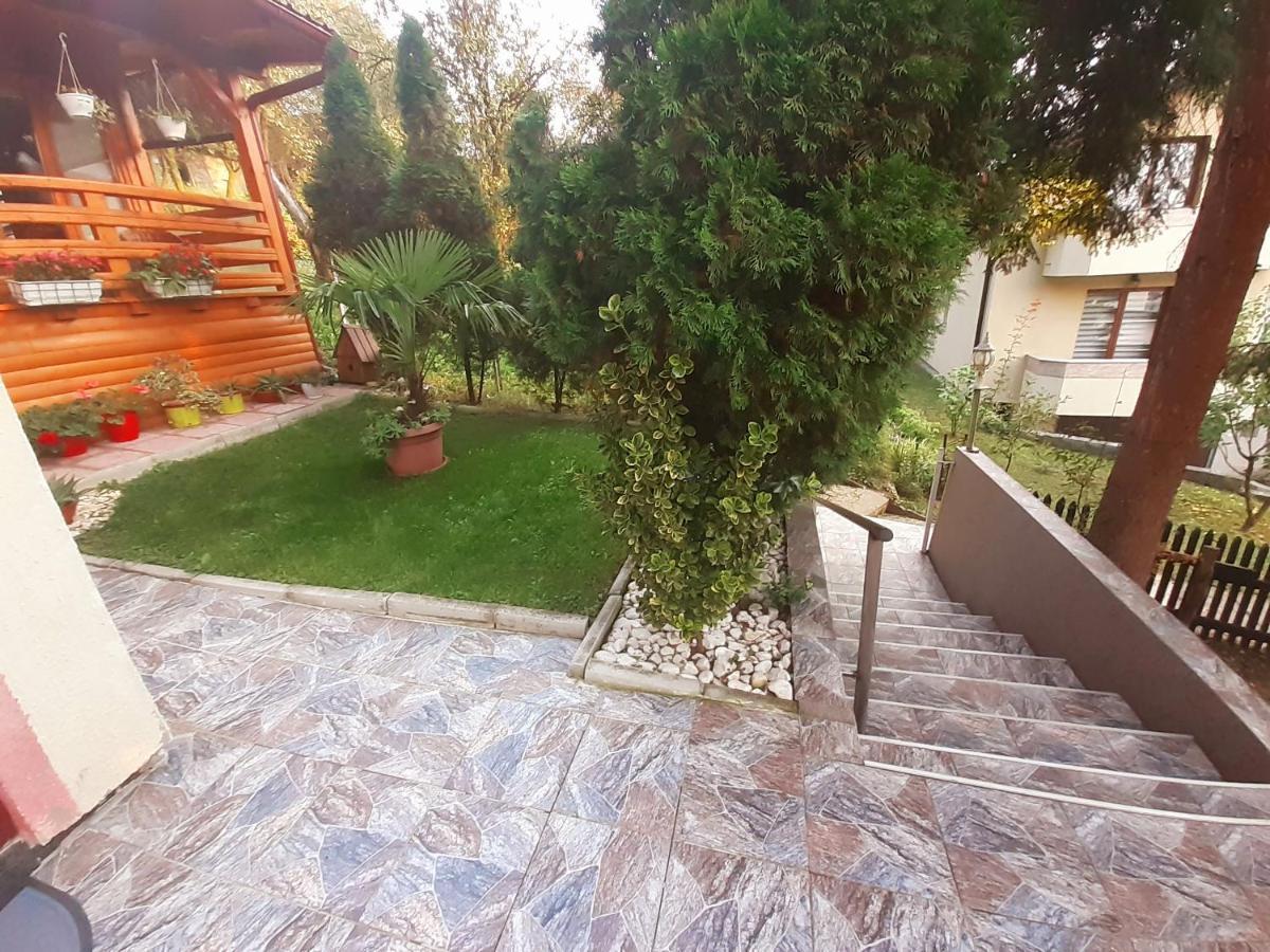 Obiteljski Apartman Borovi Visoko Luaran gambar