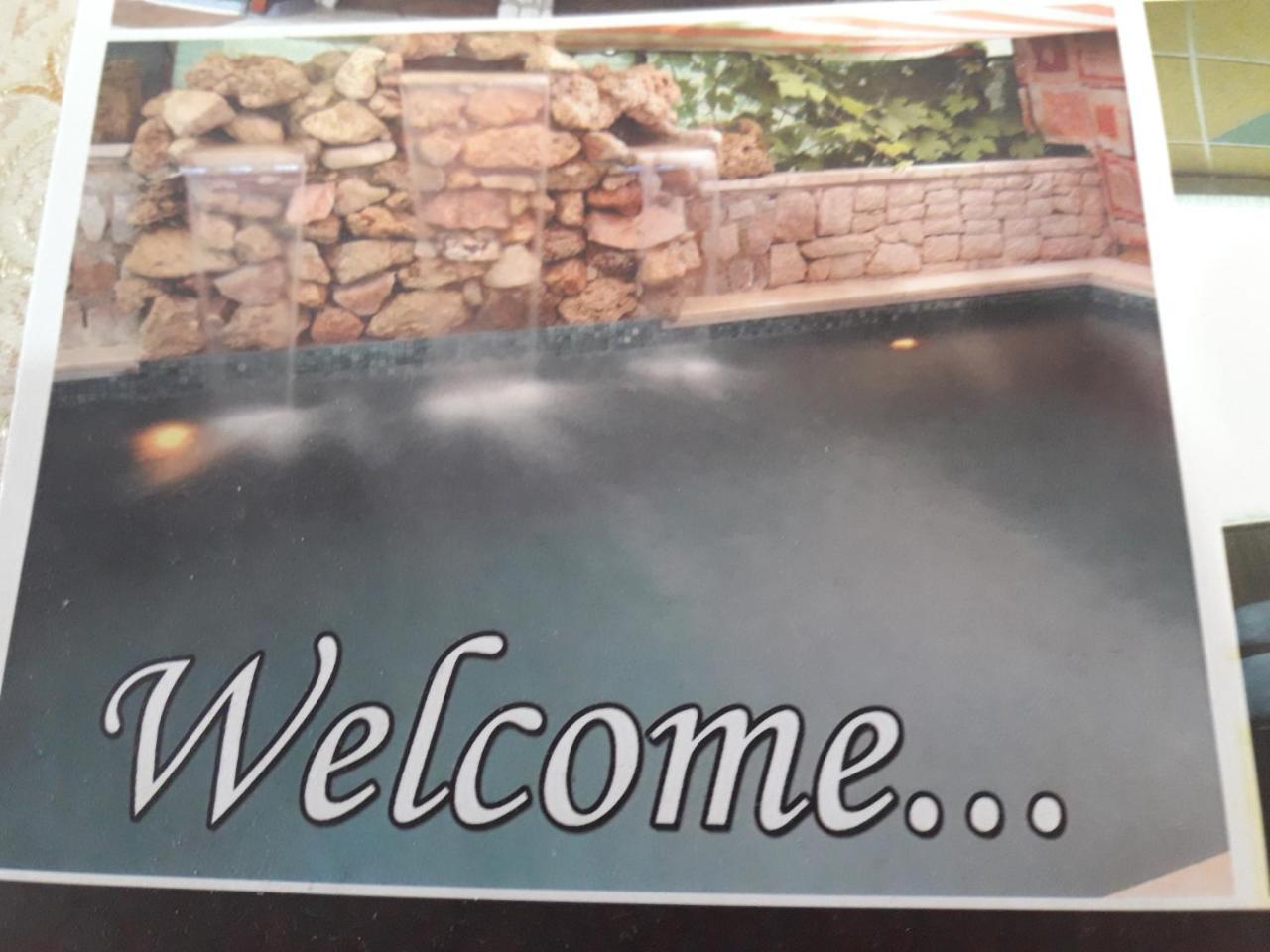 Obiteljski Apartman Borovi Visoko Luaran gambar