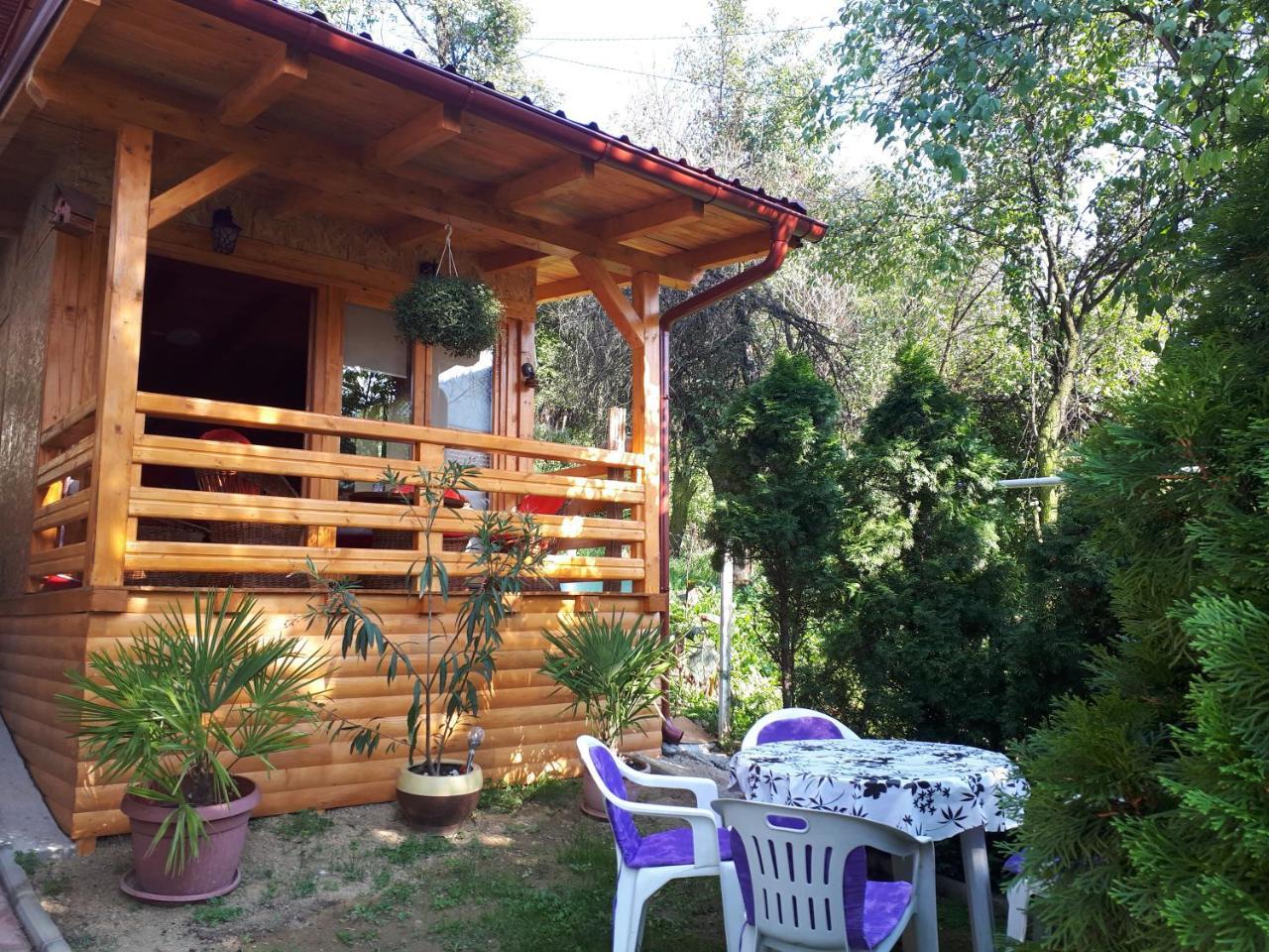 Obiteljski Apartman Borovi Visoko Luaran gambar