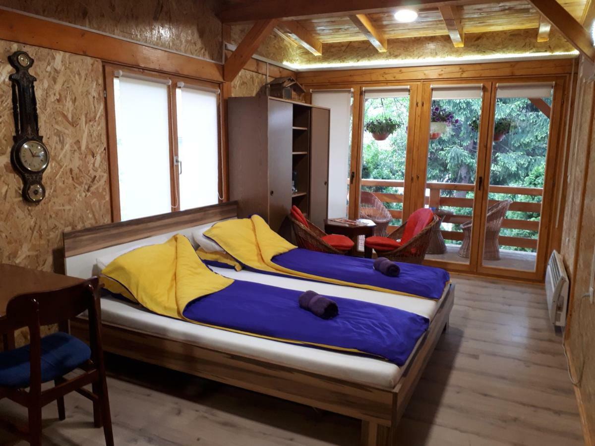Obiteljski Apartman Borovi Visoko Luaran gambar